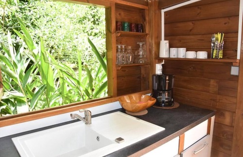 Pointe-Noire Ski Chalet | Le Tipi du Domaine du Manial