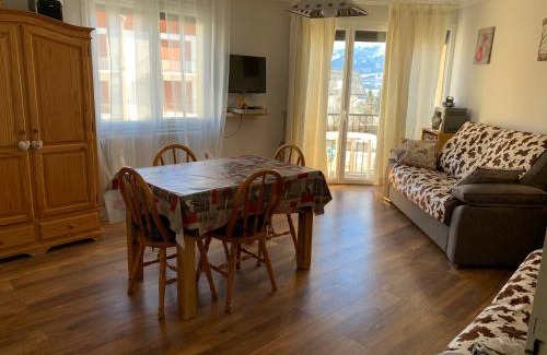 Font-Romeu-Odeillo-Via Apartment | Le Trebens centre ville à 150m du télécabine
