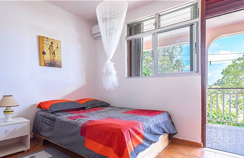 Port-Louis Apartment | Le Varadero - Appartement bord de mer avec terrasse - Port-Louis