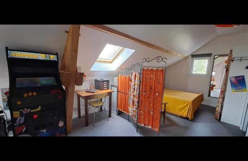 Broin Apartment | Le Vin-Tage