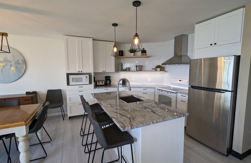 Beaulac-Garthby Ski Chalet | Le Zéphyr - Waterfront