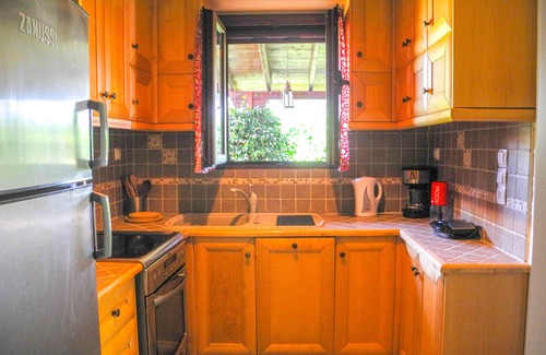 Ilida House | Lea΄s Home is the ideal place to rest and relax nearby