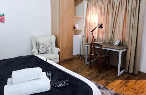 Potchefstroom House | Leana Hub Guest House