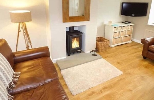 Wareham Cottage | LEAP HOUSE, family friendly, country holiday cottage in Wareham