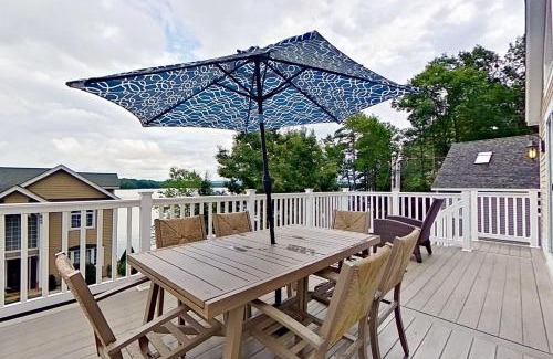 Moultonborough House | Leaward Shores Guesthouse