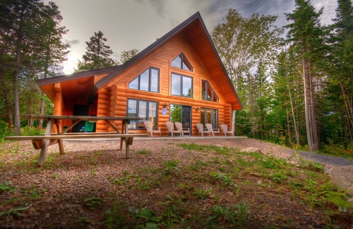 Saint-Tite-des-Caps Ski Chalet | LEBOIS ROND RELAX