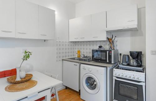Vertou Apartment | Lecour - Confortable