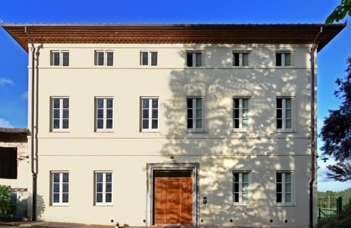 Vicopelago Apartment | LEDA - Apt with 2 Bedrooms and Garden View