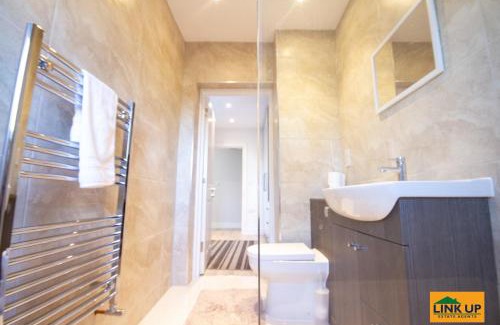 Brunel House | Lee's House