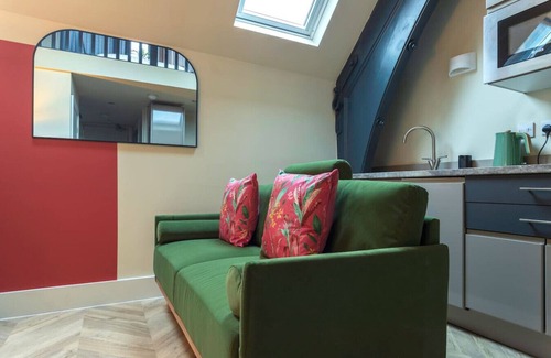 Leeds City Center Apartment | Leeds Central Deluxe - City Apartment - 1BR