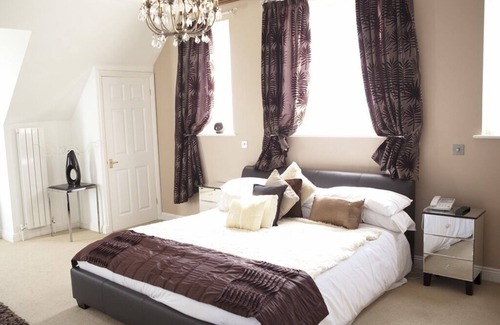 Battle Hotel | Leeford Place Hotel