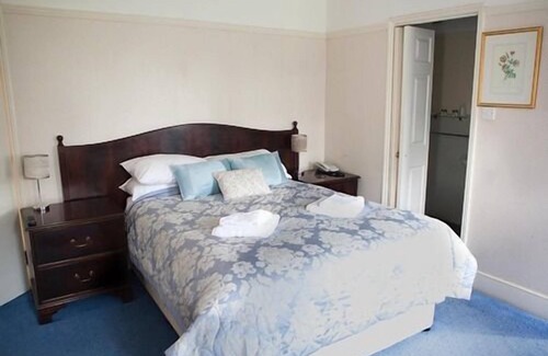 Battle Hotel | Leeford Place Hotel