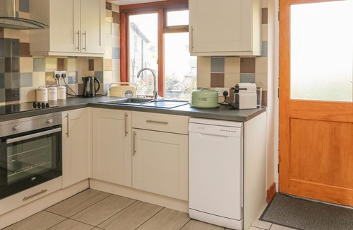 Bradwell Cottage | LEES COTTAGE, with open fire in Bradwell