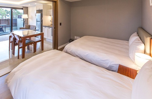 Jongdal-ri House | Leeum Island Spa & Pool Villa