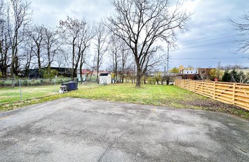 Lexington House | Legacy Trail Getaway