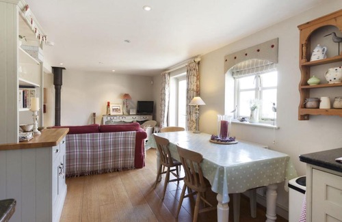 Holt House | Legion Cottages