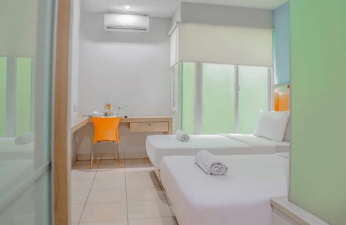 Bendungan Hilir Hotel | LeGreen Suite Poso