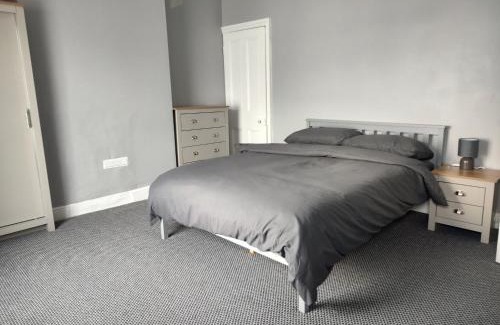Burton on Trent House | Leicester Street
