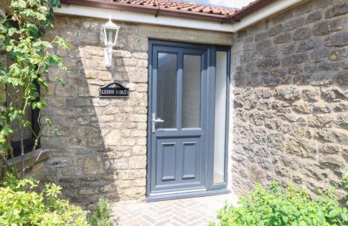Shepton Mallet House | Leigh Holt