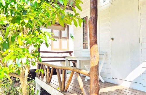 Maret House | Lemon Bungalow: Lamai beachfront at Tiki Beach