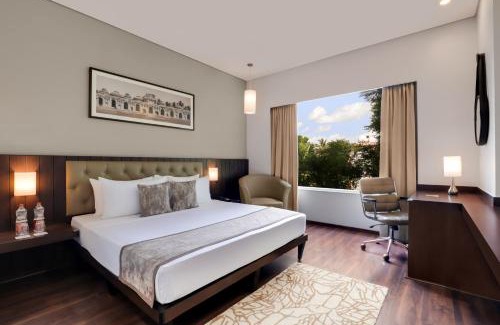 Hubli Hotel | Lemon Tree Hotel, Hubli