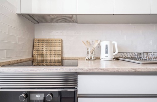 Sao Bento Apartment | Lemongrass Apartment, Rato, Lisbon