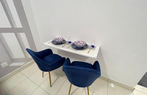 Kota Warisan Apartment | Lenore & Myna Suite at Alanis Residence Sepang, KLIA Homestay Apartment