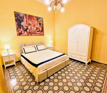 Pisa City Centre House | Leonardo House Pisa giardino piscina idromassaggio riscaldabile casa indipendente posizione centrale a pochi passi dalla stazione