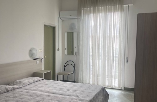 Viserbella Hotel | LEONE