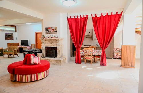 Benevento Villa | Leproso Villa - Leproso Bridge