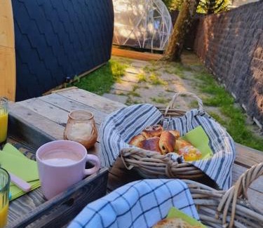 Pruniers-en-Sologne Ski Chalet | Les Atypiques de sologne Pod avec spa privatif