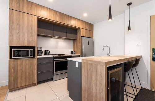 Petite-Riviere-Saint-Francois Ski Chalet | Les Caches de la Grande Pointe