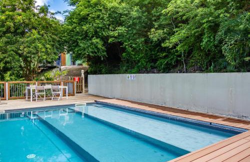 Bouillante Cabin | Les Cabanes Perchées