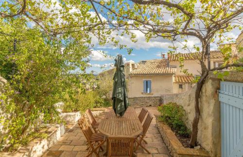 Ledenon House | Les Calades