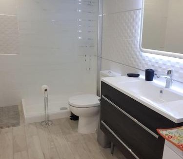 Cessenaz Apartment | les cerisiers un havre de paix