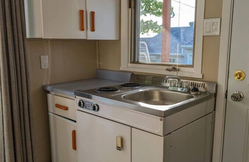 Cap-Saint-Ignace Ski Chalet | Les Chalets Bleus - Little cottage between nature and river - Cottage 12