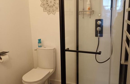 Argenton-les-Vallees House | Les chambres de la Vallée