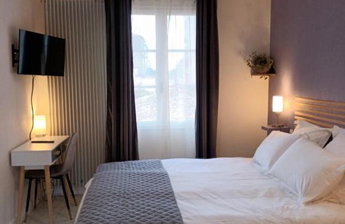 Argenton-les-Vallees House | Les chambres de la Vallée