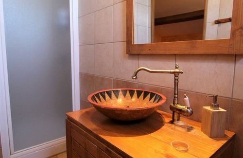 Longessaigne House | LES CHAMBRES DE L'OUEST