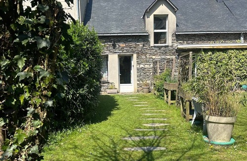 Masserac House | Les Charmettes, 3 bedrooms, heated indoor pool, enclosed grounds.