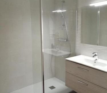 La Madeleine-Bellevue Apartment | Les Comptoirs