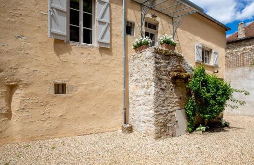 Saint-Romain House | Les Demeures du Tonnelier 'La Maison Pini'