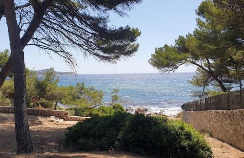 La Seyne-sur-Mer Apartment | Les Géraniums, bel appartement rénové, proche plage et commerces