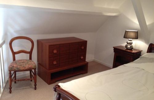 Saint-Germain-Village House | les gites du gr224