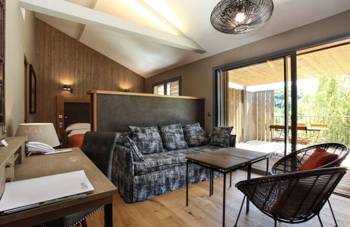 Les Eyzies Hotel | Les Glycines - Hôtel & Spa