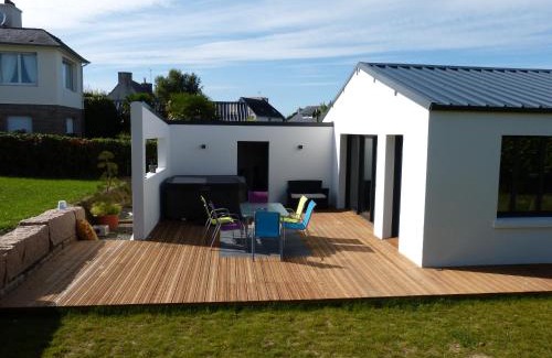 Perros-Guirec Villa | LES HAUTEURS DE TRESTRAOU