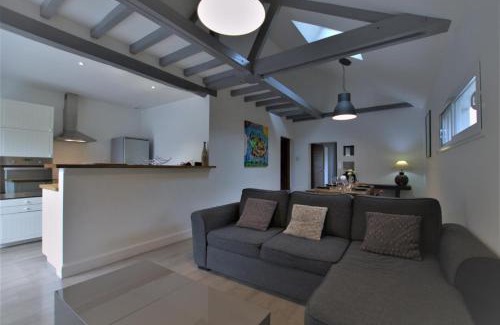 Pougy House | Les hauts de pougy