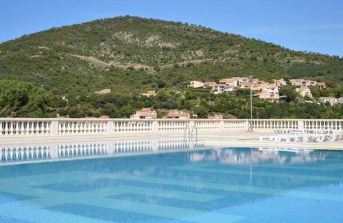 Les Issambres Apartment | Les Issambres: 2-room apt, AC, pool