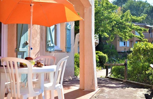 Les Issambres Apartment | Les Issambres: 2-room apt, AC, pool