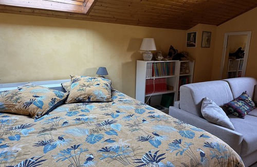 Fourneaux House | LES JARDINS DE CARIBOLE NEAR LYON AND ST-ETIENNE IN BEAUJOLAIS VERT